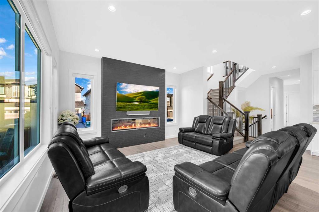 134 Corner Meadows Common Northeast, Calgary – Residential Detached Listing Photo 4