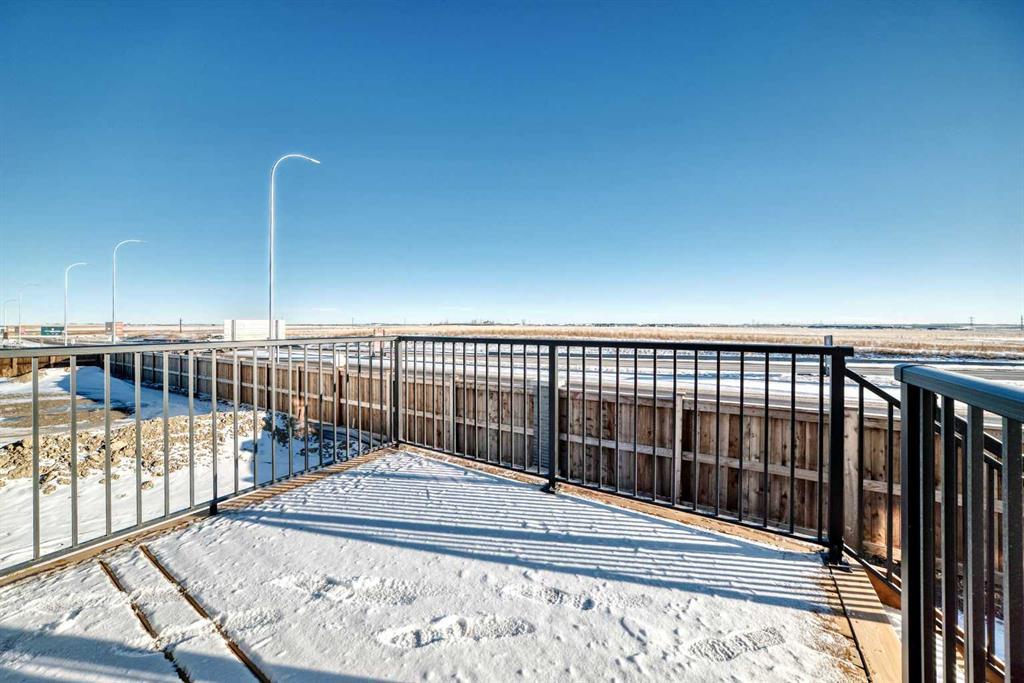 72 Lewisburg Close Ne Calgary Alberta T3P 2N4 Lewisburg Home For Sale