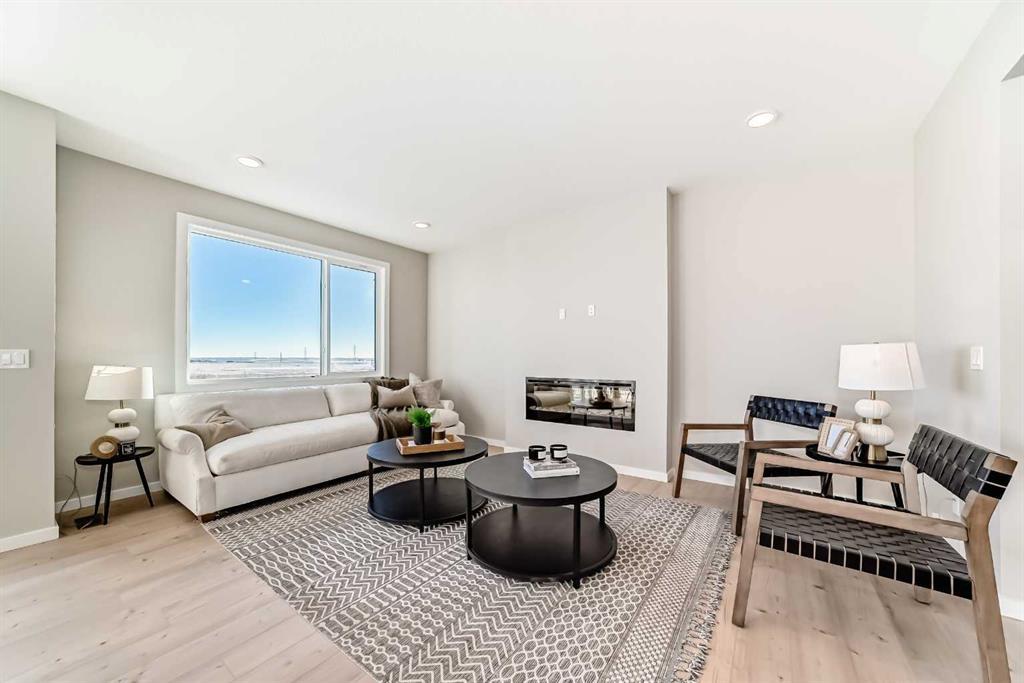 72 Lewisburg Close Ne Calgary Alberta T3P 2N4 Lewisburg Home For Sale