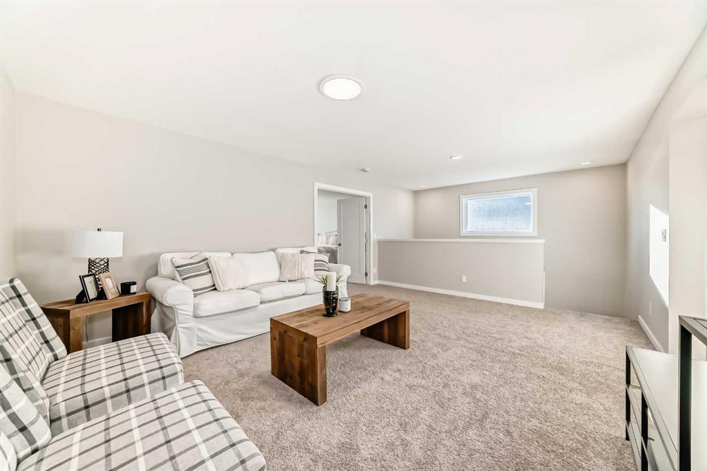 72 Lewisburg Close Ne Calgary Alberta T3P 2N4 Lewisburg Home For Sale