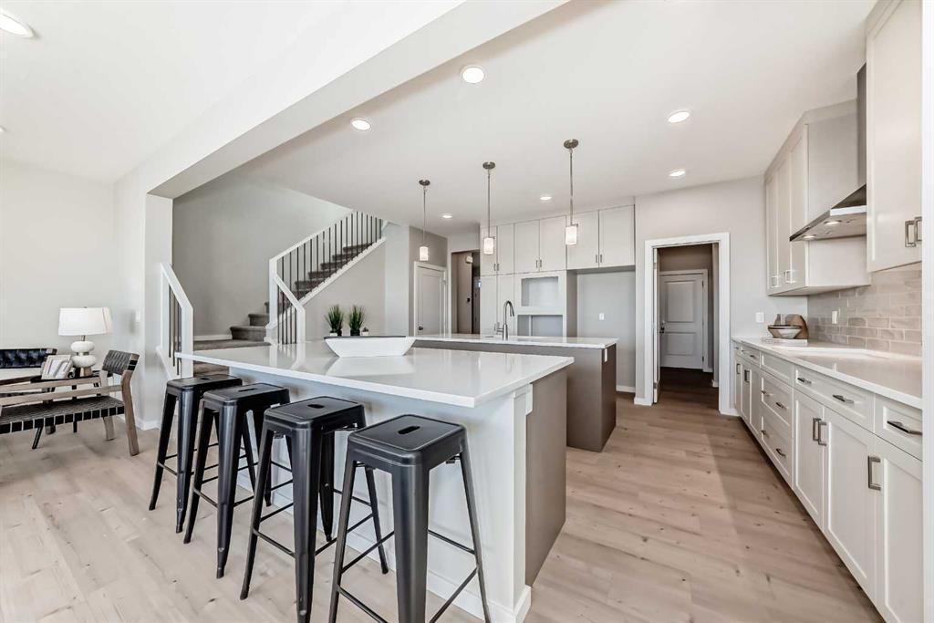 72 Lewisburg Close Ne Calgary Alberta T3P 2N4 Lewisburg Home For Sale