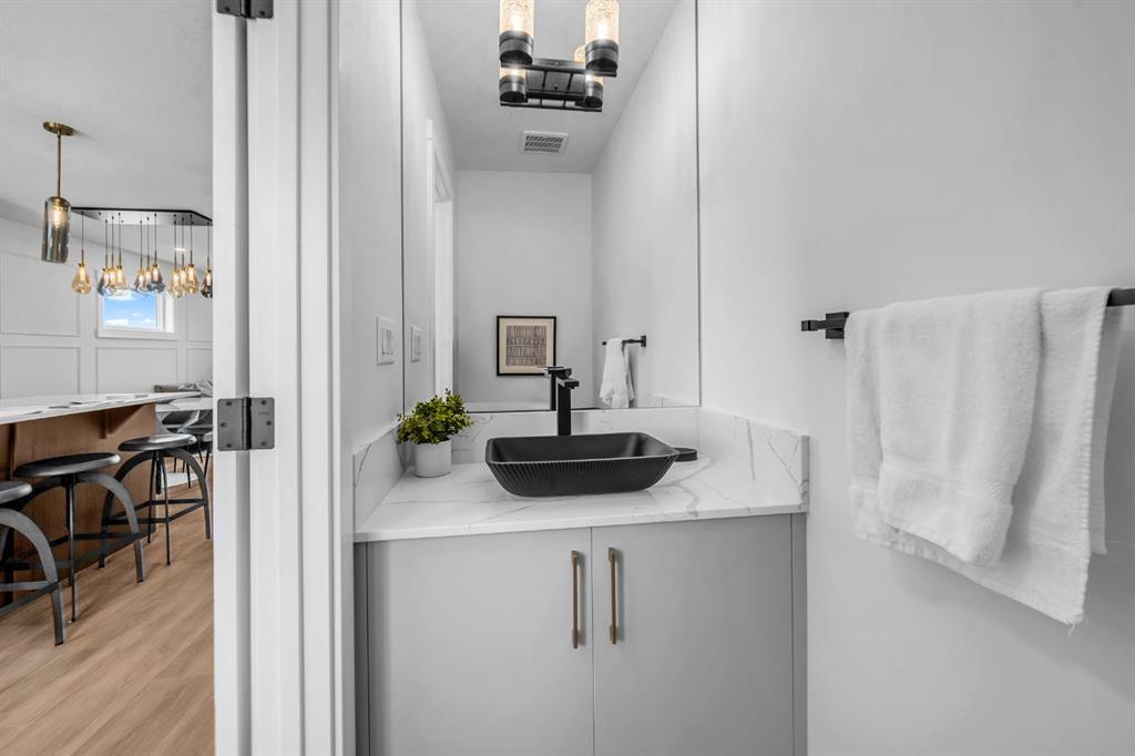 904 Clover Road, Carstairs – Residential Row/Townhouse Listing Photo 18