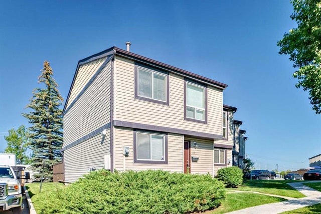 37, 3029 Rundleson Road Ne, Calgary