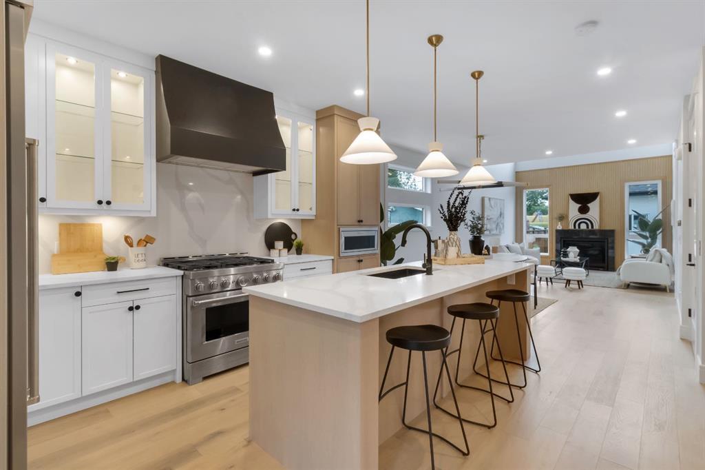 2118 Victoria Crescent Northwest, Calgary – Residential Detached Listing Photo 5