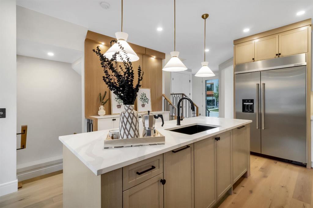 2118 Victoria Crescent Northwest, Calgary – Residential Detached Listing Photo 6