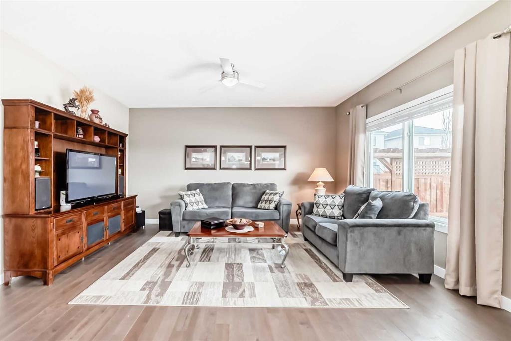 620 Edgefield Street, Strathmore – Residential Semi Detached Listing Photo 18