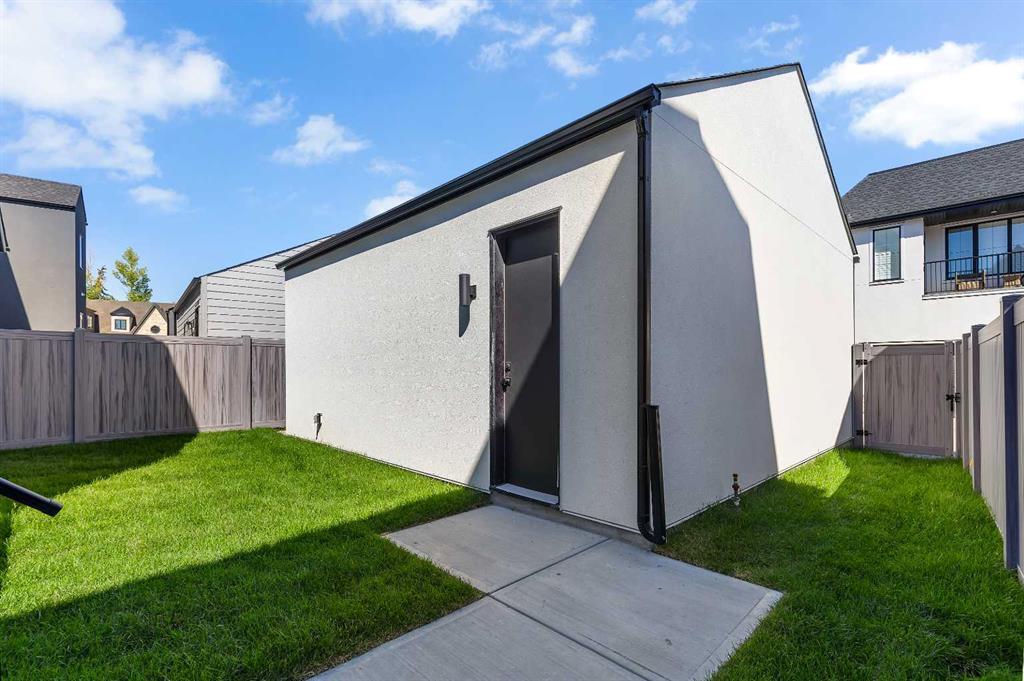 336 Normandy Drive Southwest, Calgary – Residential Detached Listing Photo 45