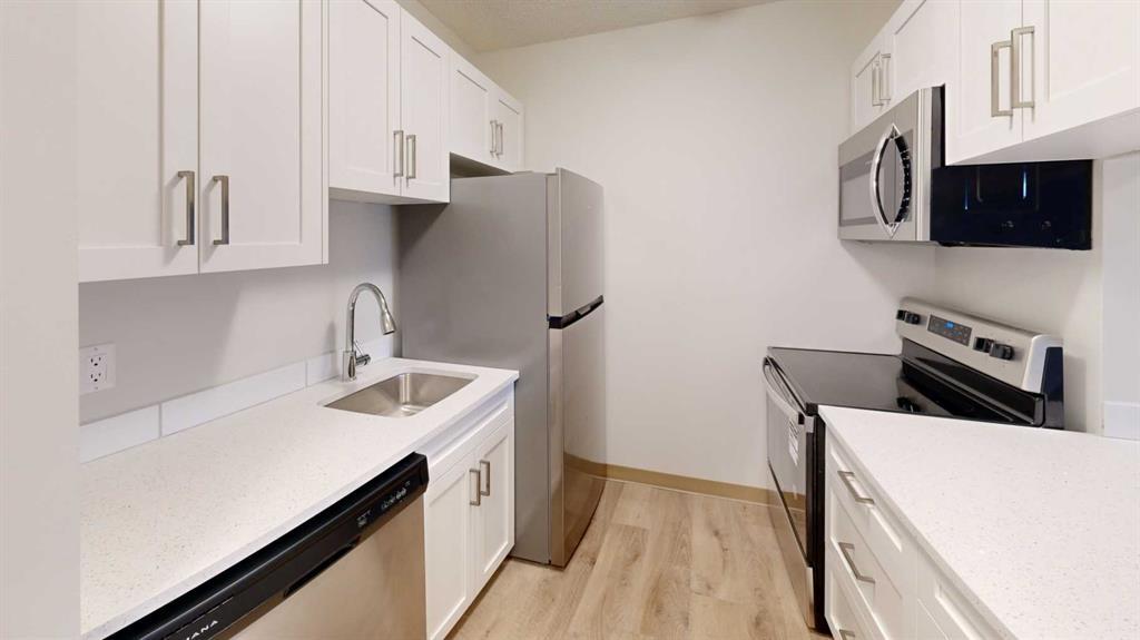 108, 405 Columbia Boulevard W, Lethbridge