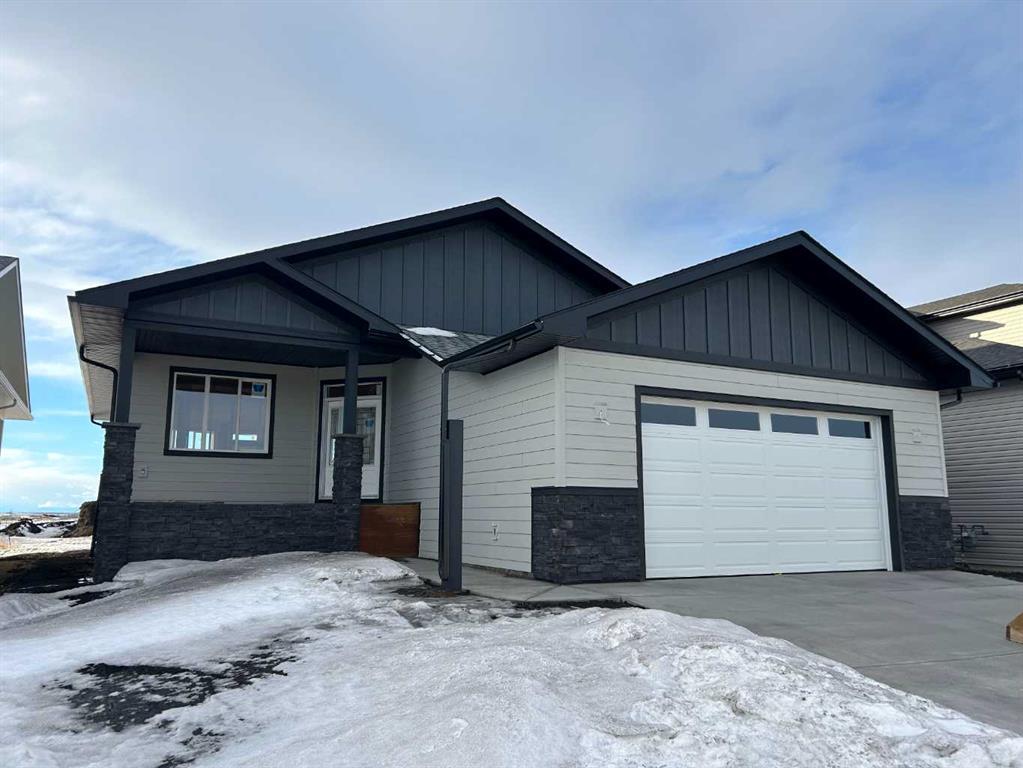 3434 Victory Way, Olds