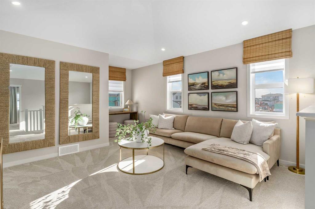 80 Magnolia Green Southeast, Calgary – Residential Detached Listing Photo 10