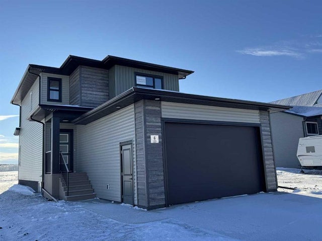 6 Ian Way, Sylvan Lake