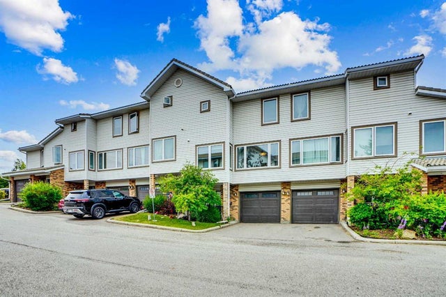 219 Coachway Lane Sw, Calgary