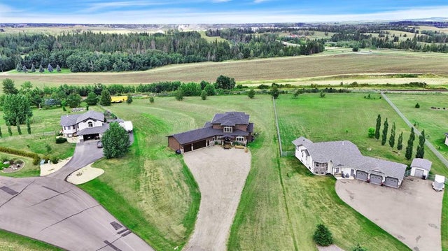 242, 27240 Township Road 392, Rural Red Deer County