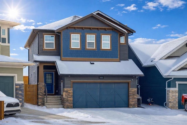 Airdrie Real Estate Listing: 452 Chinook Gate Square Southwest, Chinook Gate