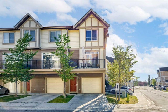104 Sherwood Lane Nw, Calgary