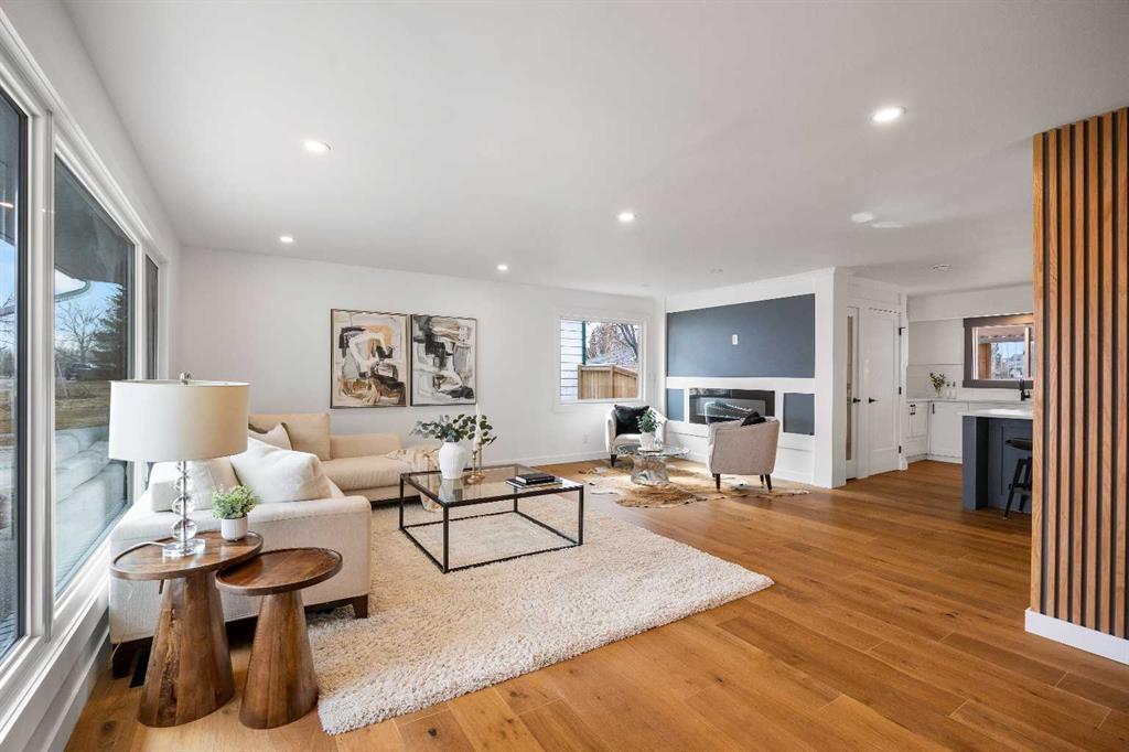 1040 Lake Ontario Drive Southeast, Calgary – Residential Detached Listing Photo 2