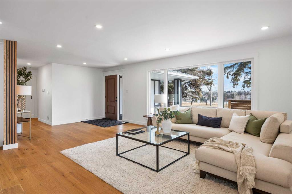 1040 Lake Ontario Drive Southeast, Calgary – Residential Detached Listing Photo 5