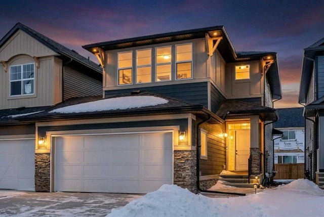 49 Creekside Passage Sw, Calgary