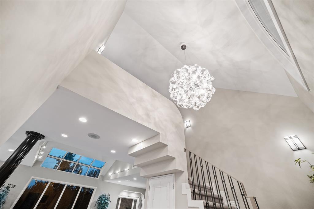 42 Woodhaven Crescent Southwest, Calgary – Residential Detached Listing Photo 11