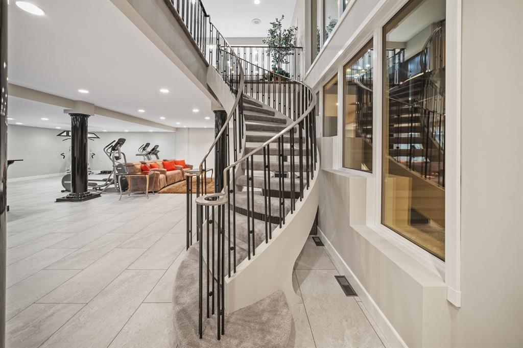 42 Woodhaven Crescent Southwest, Calgary – Residential Detached Listing Photo 34