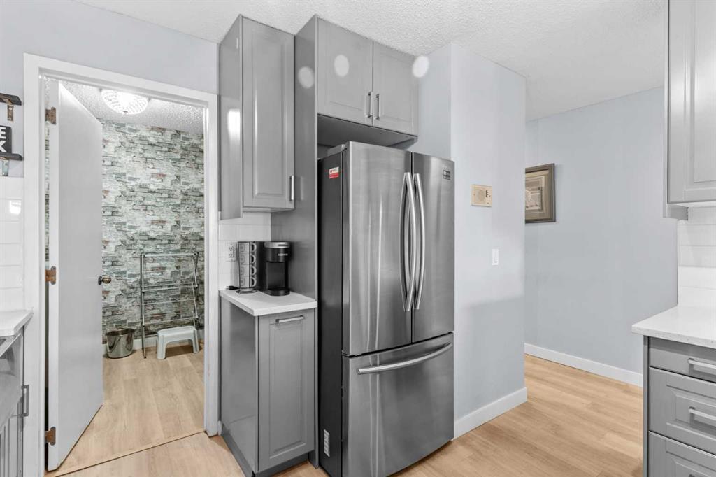 102, 333 2 Avenue Northeast, Calgary – Residential Apartment Listing Photo 10