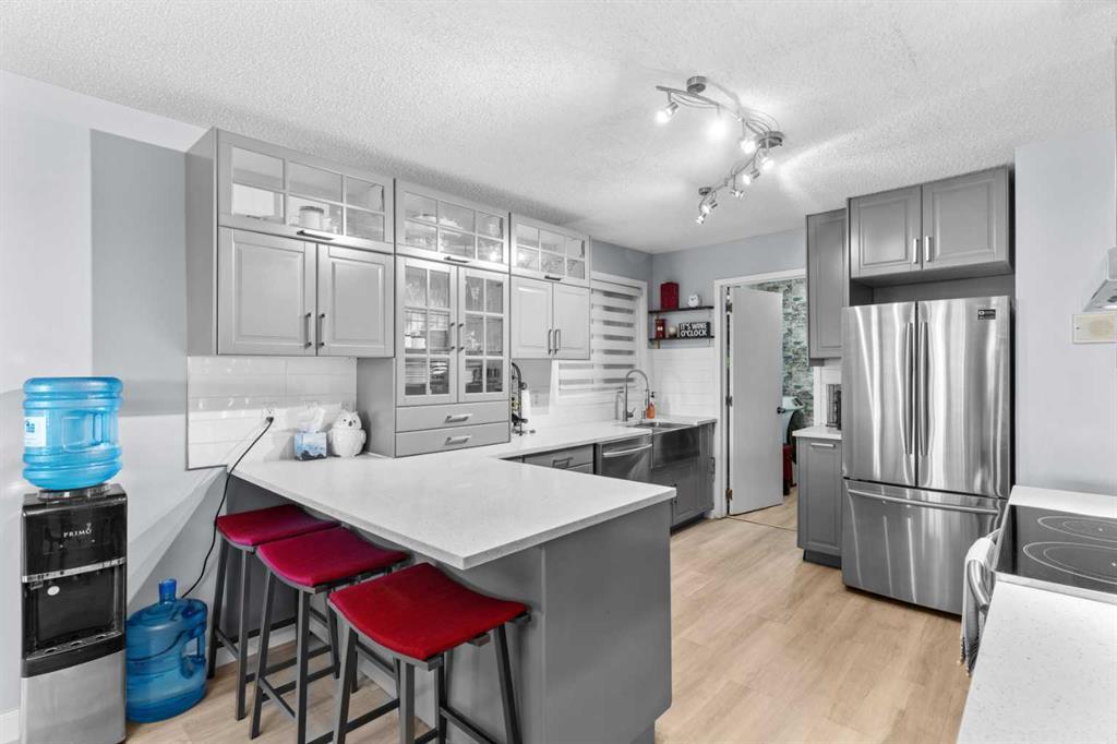 102, 333 2 Avenue Northeast, Calgary – Residential Apartment Listing Photo 11