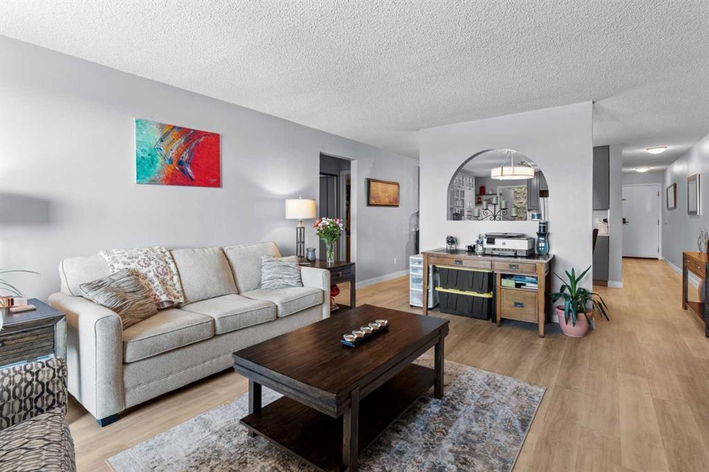 102, 333 2 Avenue Northeast, Calgary – Residential Apartment Listing Photo 17
