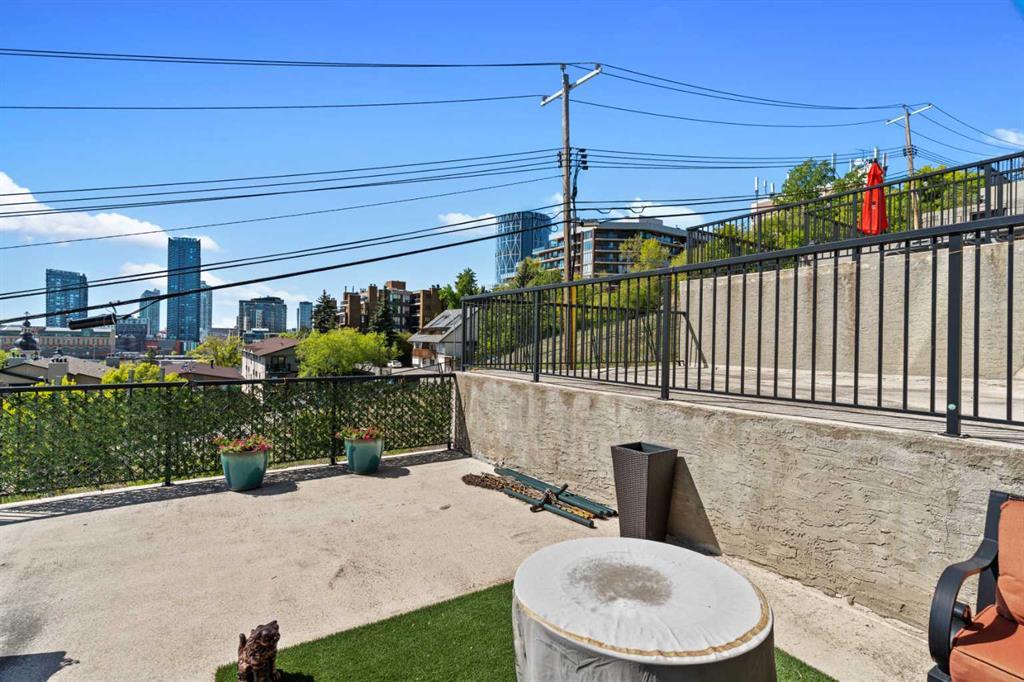 102, 333 2 Avenue Northeast, Calgary – Residential Apartment Listing Photo 33