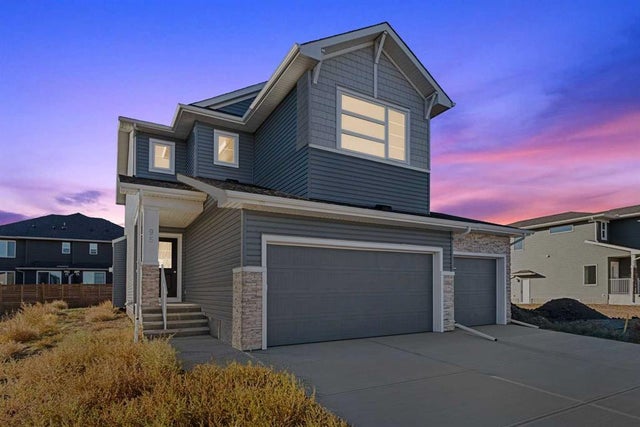 95 Dawson Wharf Mount, Chestermere
