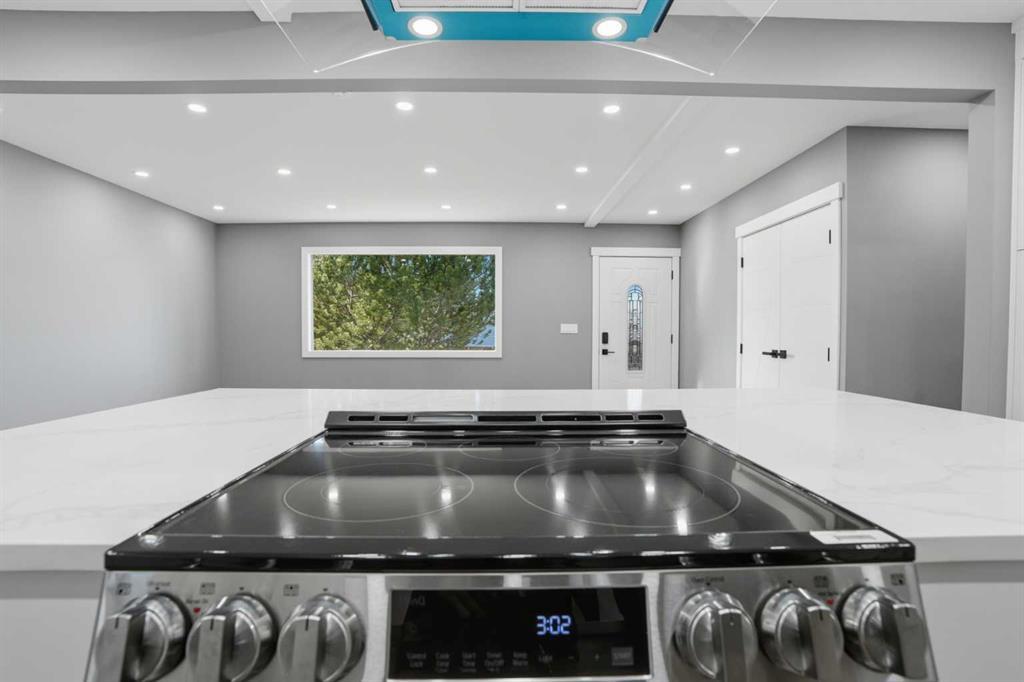 2004 18 Street Northwest, Calgary – Residential Detached Listing Photo 10