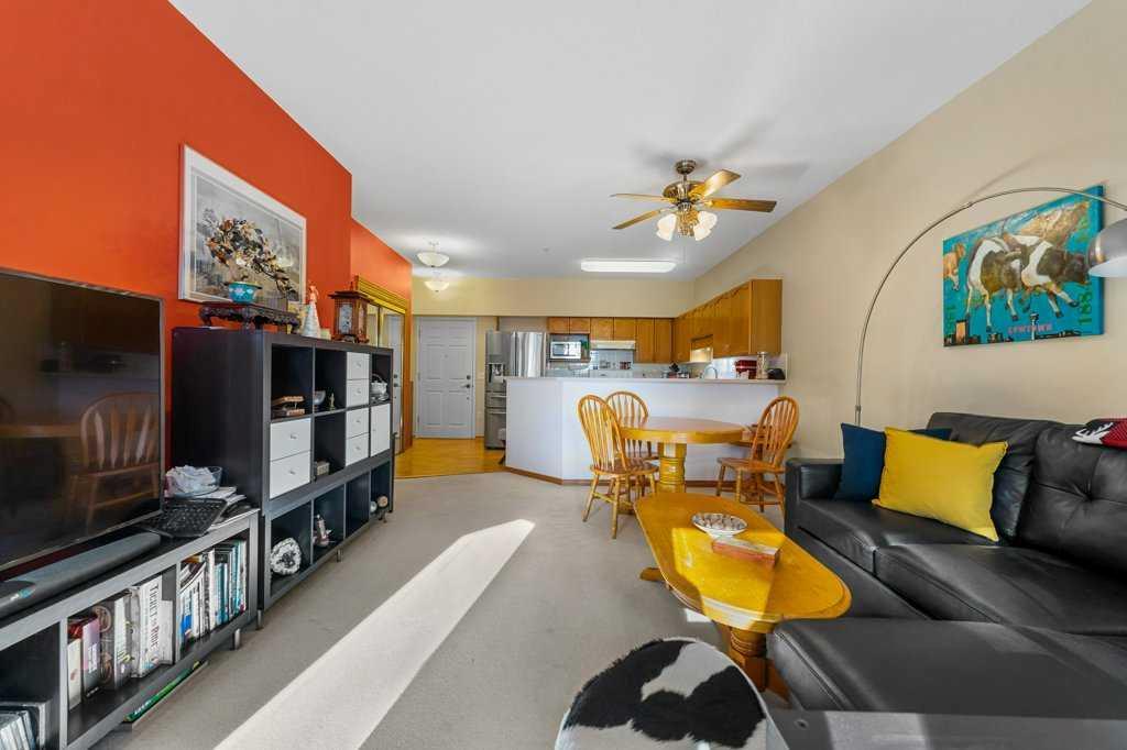 215, 200 Lincoln Way Sw Calgary Alberta T3E 7G7 Lincoln Park Home For Sale