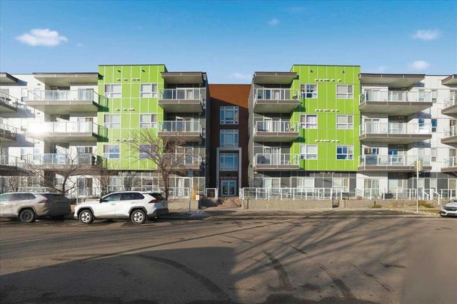 101, 20 Seton Park Se, Calgary