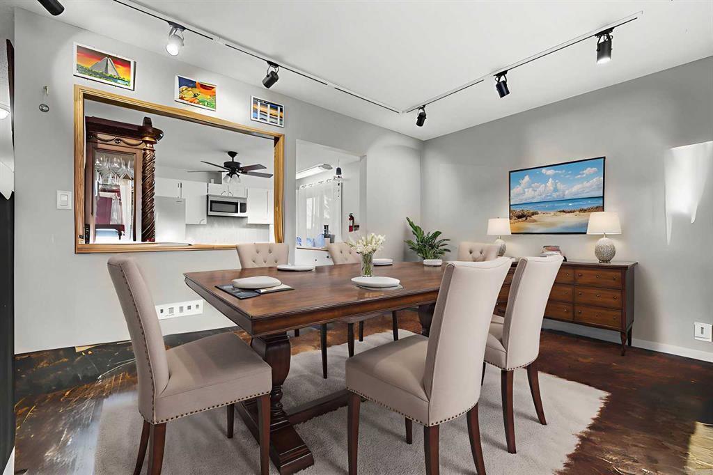 1016 Hunterdale Place Northwest, Calgary – Residential Detached Listing Photo 13