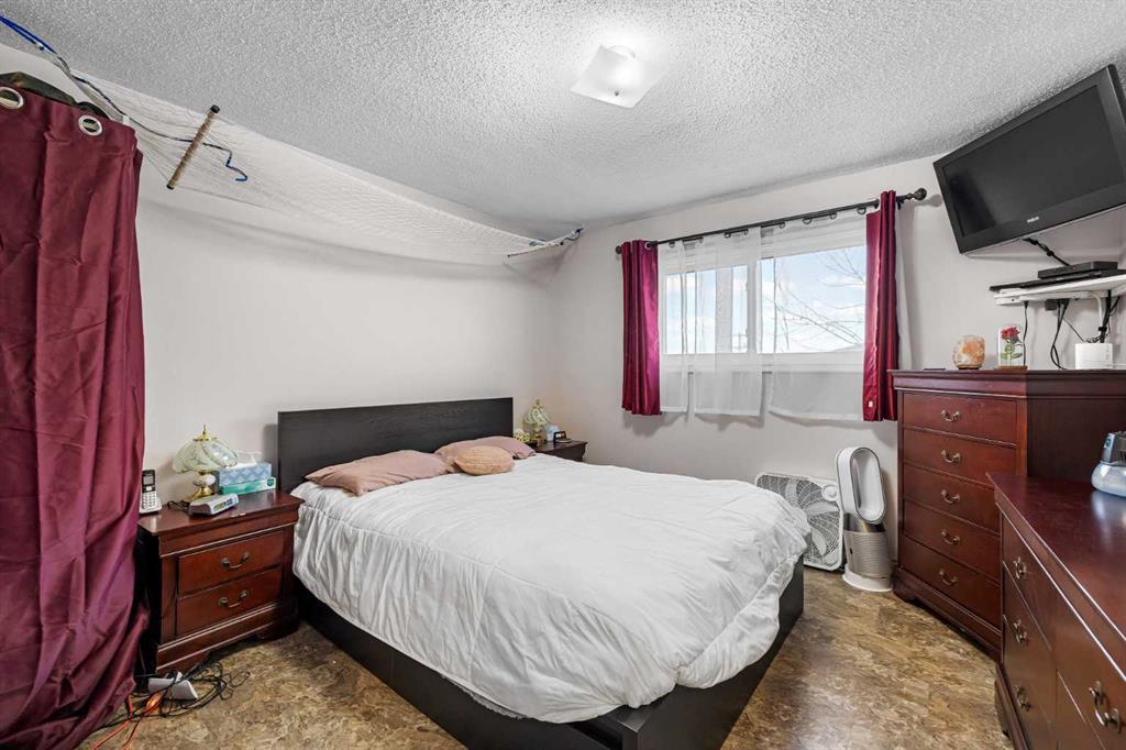 1016 Hunterdale Place Northwest, Calgary – Residential Detached Listing Photo 19