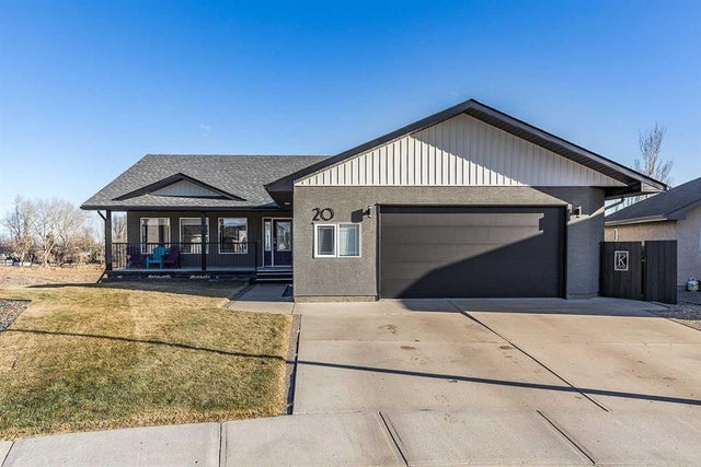 20 Sunrise Bay Sw, Medicine Hat