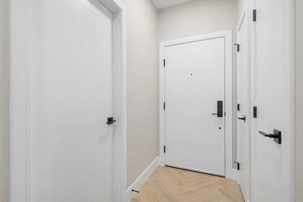 408, 330 Dieppe Drive Southwest, Calgary – Residential Apartment Listing Photo 2