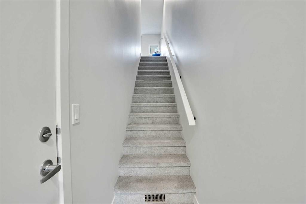 96 Tuscany Summit Square Northwest, Calgary – Residential Row/Townhouse Listing Photo 3