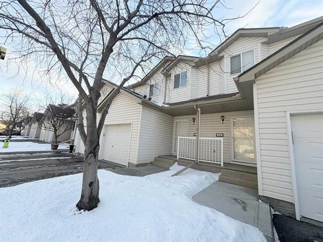 136 Douglas Glen Park Se, Calgary