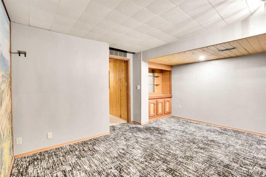 7915 Ranchview Drive Nw Calgary Alberta t3g1s7 Ranchlands Home For Sale