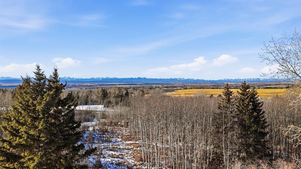 237 Escarpment Drive, Rural Rocky View County – Residential Detached Listing Photo 2