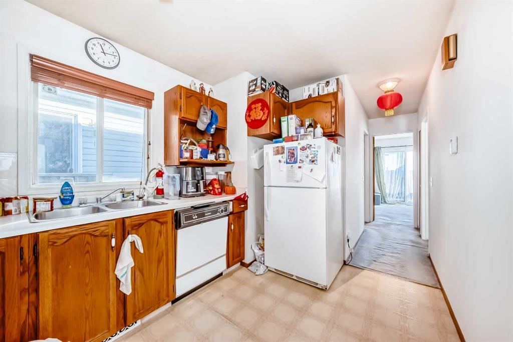 142 Hunterhorn Drive Northeast, Calgary – Residential Detached Listing Photo 5