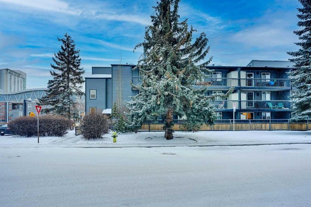211, 1301 17 Avenue Nw, Calgary