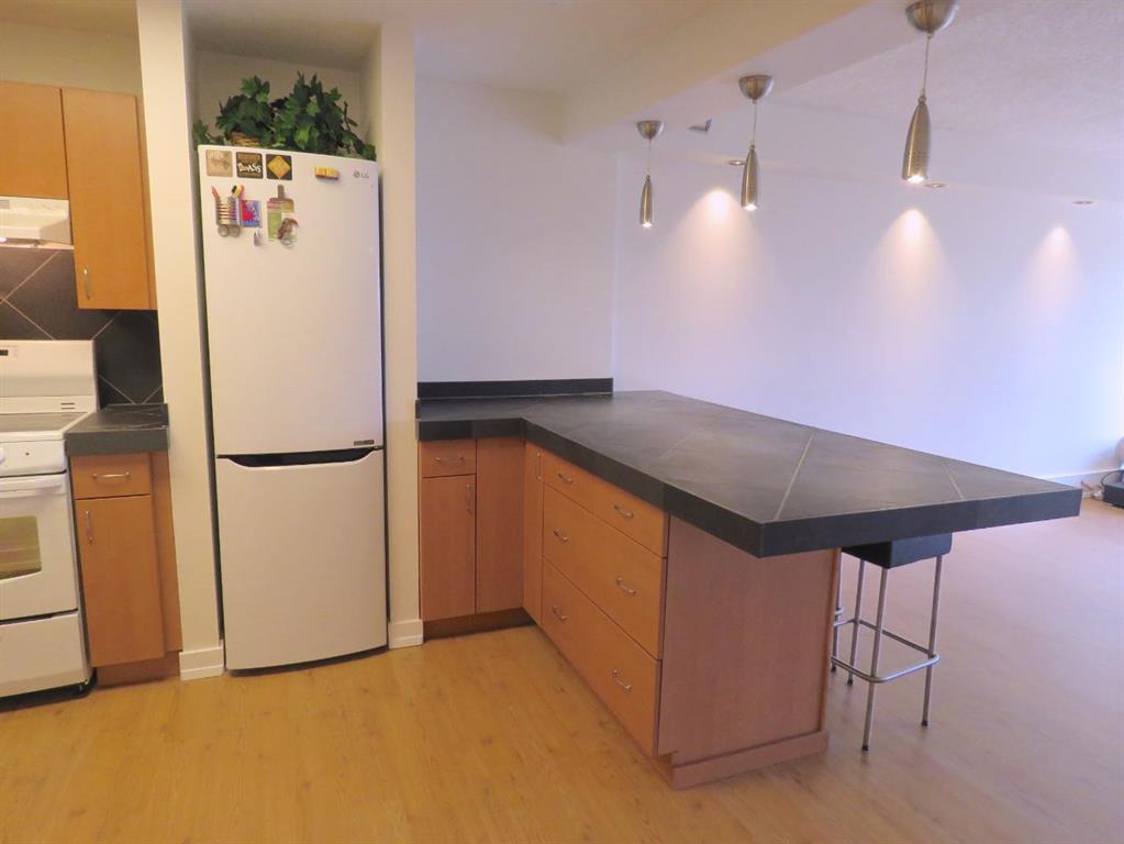 204, 328 Cedar Crescent Southwest, Calgary – Residential Apartment Listing Photo 7