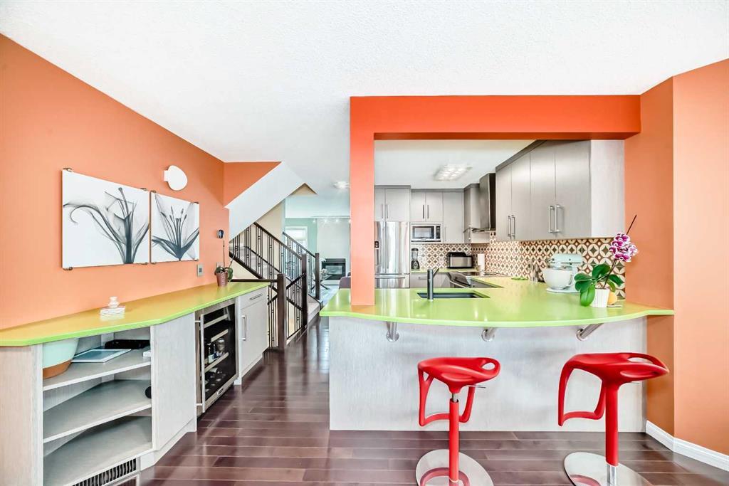 402 Citadel Heights Northwest, Calgary – Residential Row/Townhouse Listing Photo 11