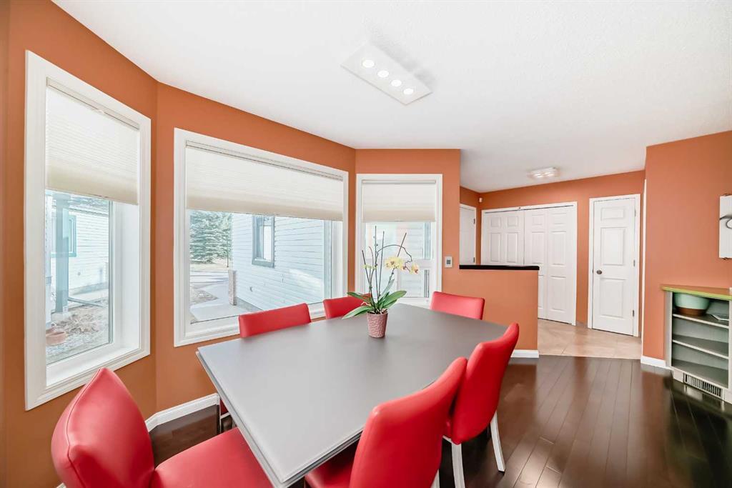 402 Citadel Heights Northwest, Calgary – Residential Row/Townhouse Listing Photo 14