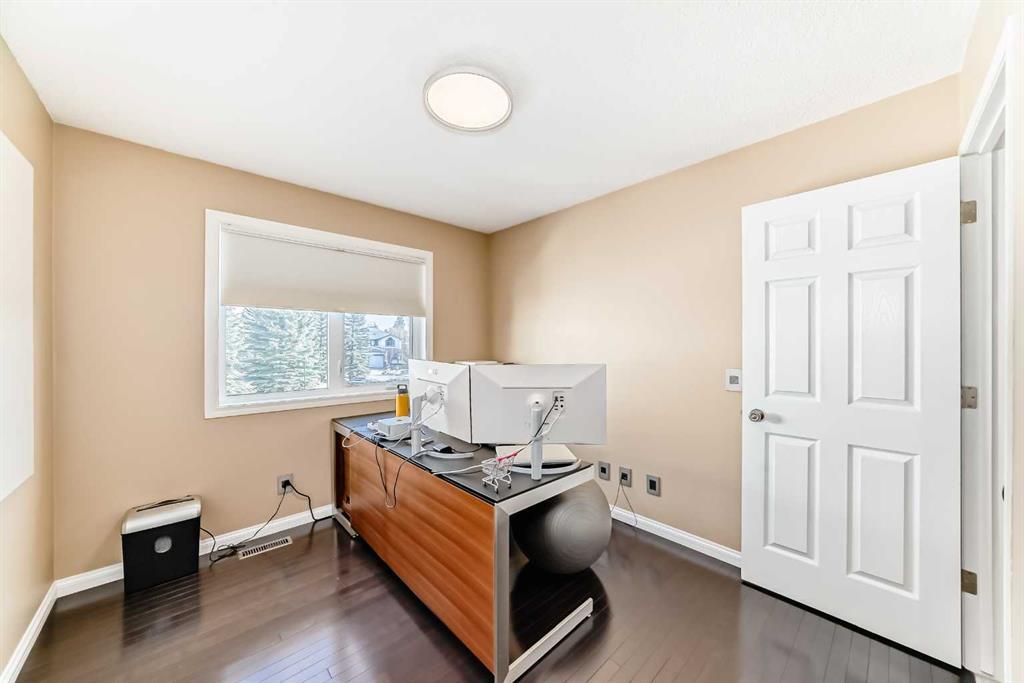 402 Citadel Heights Northwest, Calgary – Residential Row/Townhouse Listing Photo 29