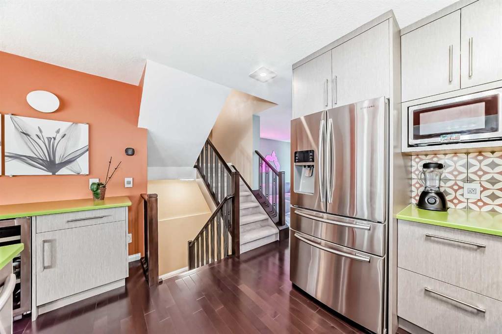 402 Citadel Heights Northwest, Calgary – Residential Row/Townhouse Listing Photo 7