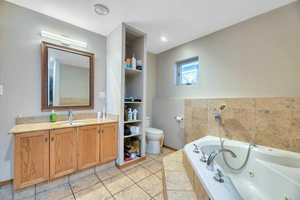 261017 Range Road 244, Rural Wheatland County – Residential Detached Listing Photo 17