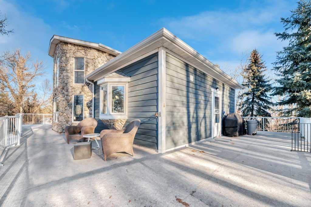 261017 Range Road 244, Rural Wheatland County – Residential Detached Listing Photo 6