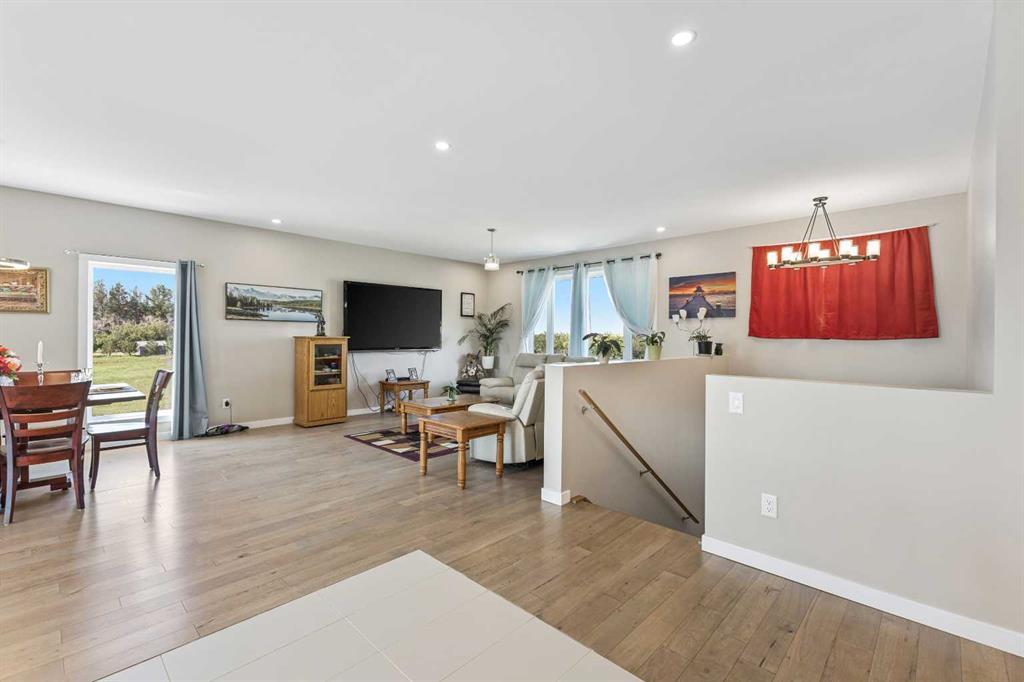 243077 Range Road 255, Rural Wheatland County – Residential Detached Listing Photo 7